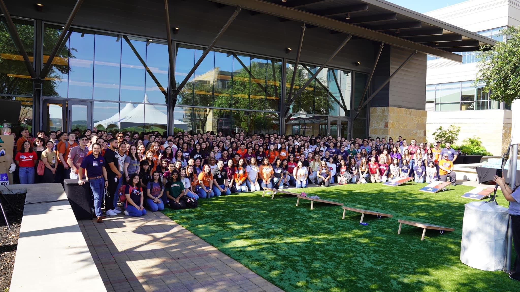 Group Photo of HEB Interns